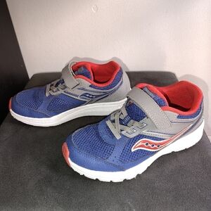 Saucony Blue and Red Sneakers with Breathable Mesh